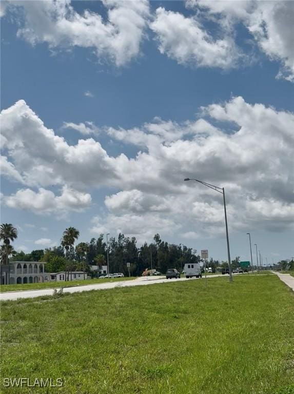 2536 N Tamiami Trl, North Fort Myers, FL 33903
