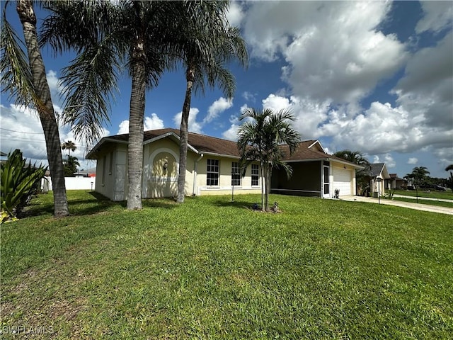 910 SW 10th Pl, Cape Coral, FL 33991 - photo 1