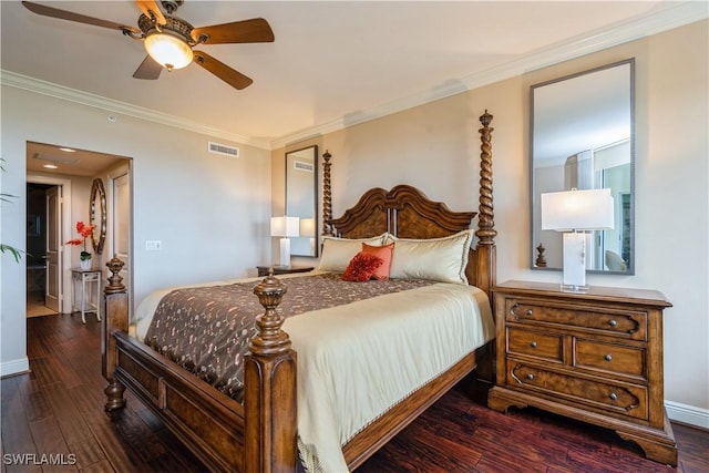 1050 Borghese Ln Unit 605, Naples, FL 34114 - bedroom featuring wood finished floors, crown molding, and a ceiling fan