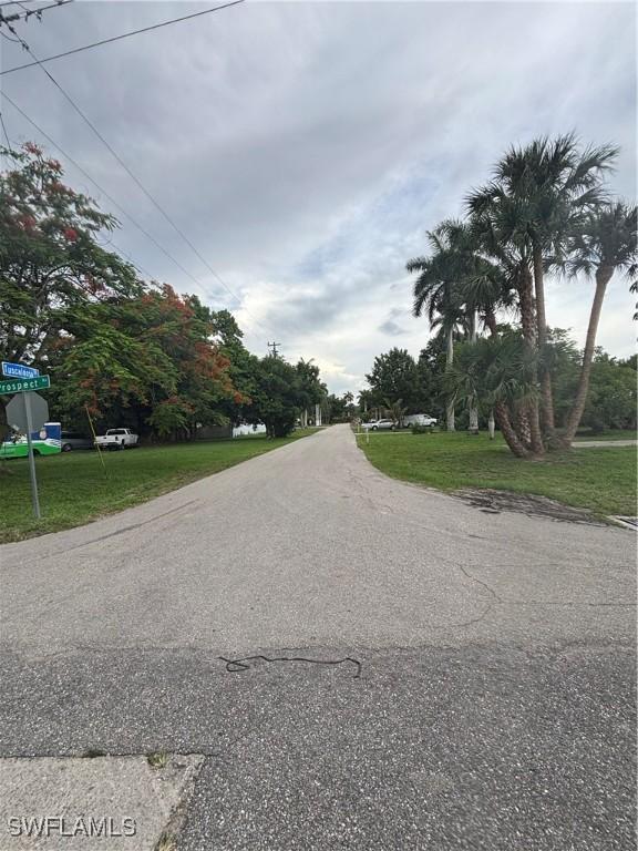 152 Prospect Ave, Fort Myers, FL 33905 - view of asphalt road