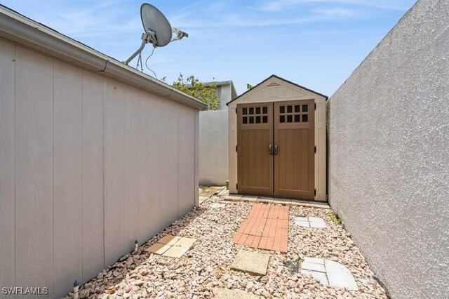 9749 Maplecrest Cir, Lehigh Acres, FL 33936 - view of doorway to property