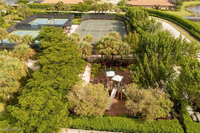 8013 Calle Canovas Ct, Naples, FL 34114 - photo 37
