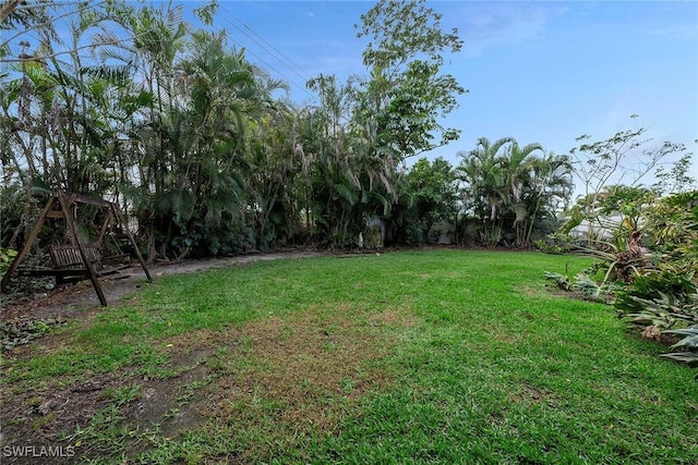 1246 Hilltop Dr, Naples, FL 34103 - photo 2