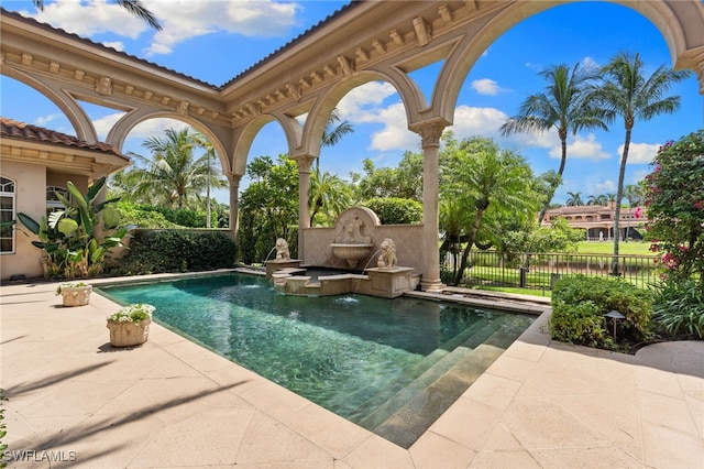 7310 Tilden Ln, Naples, FL 34108 - photo 4