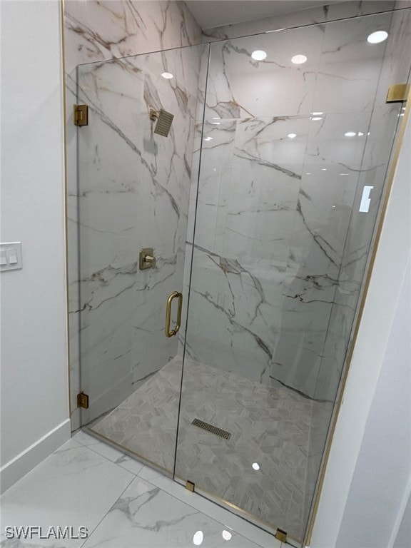 2909 Dora Ave N, Lehigh Acres, FL 33971 - full bath featuring a marble finish shower and marble finish floors