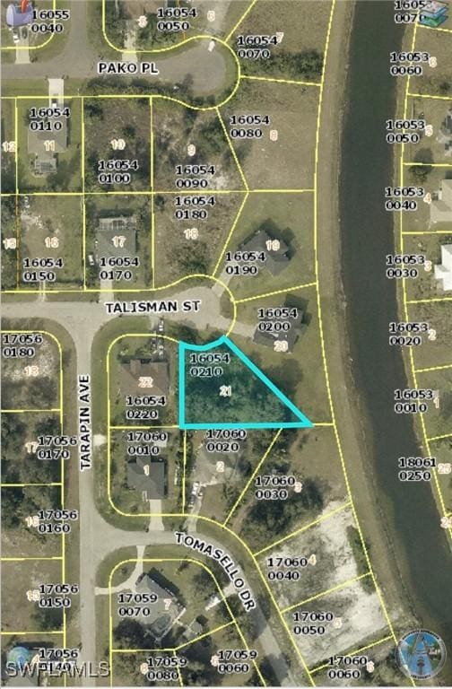 110 Talisman St, Lehigh Acres, FL 33974
