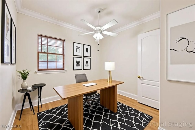 6912 Anthurium Ln, Naples, FL 34113 - office area with crown molding, a ceiling fan, and light wood-type flooring