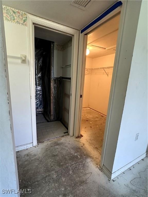 1224 Commonwealth Cir Unit N-203, Naples, FL 34116 - view of hallway