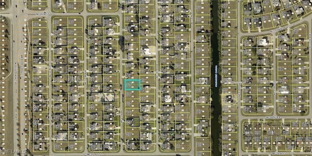 1827 NE 17th Pl, Cape Coral, FL 33909