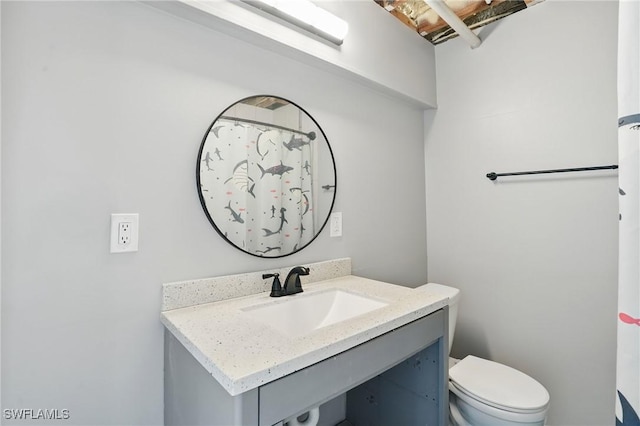 5557 Estero Blvd, Fort Myers Beach, FL 33931 - bathroom featuring vanity and curtained shower