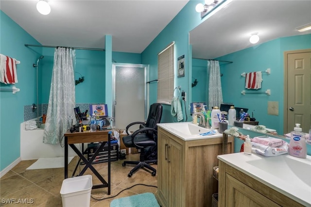 3211 NE 14th Pl, Cape Coral, FL 33909 - home office with a sink