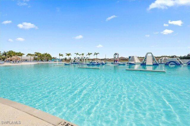 8959 Cascade Price Cir, North Fort Myers, FL 33917 - view of pool