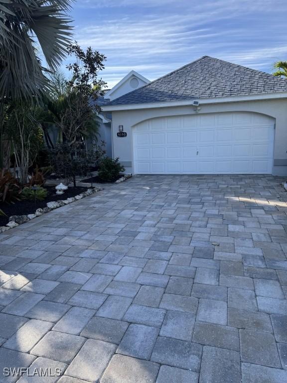 9190 Butterfly Ct, Fort Myers, FL 33919 - photo 1