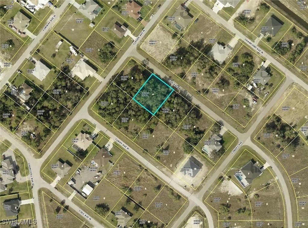 2007 Coy Ave N, Lehigh Acres, FL 33971 - photo 2