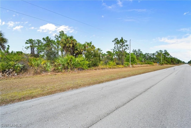 1063 Sunrise Blvd, Lehigh Acres, FL 33974 - photo 4