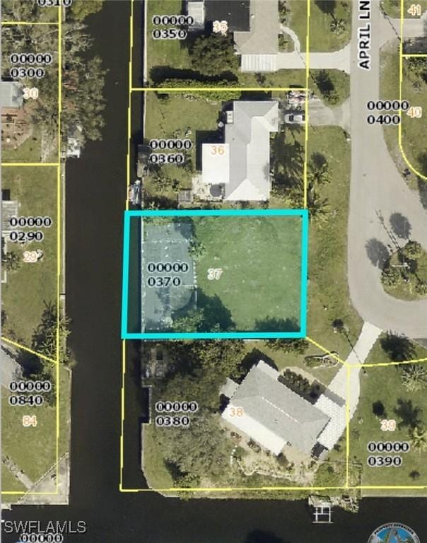 995 April Ln, North Fort Myers, FL 33903 - photo 3