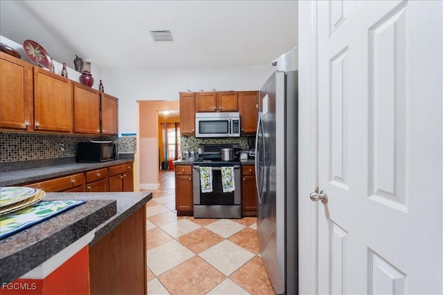 2619 NE 21st Ct, Cape Coral, FL 33909 - photo 9