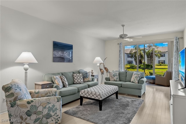 824 Tanbark Dr Unit 104, Naples, FL 34108 - photo 3