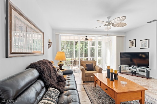 3745 Fieldstone Blvd Unit 102, Naples, FL 34109 - photo 4