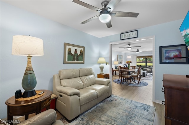 5925 Trailwinds Dr Unit 912, Fort Myers, FL 33907 - photo 13