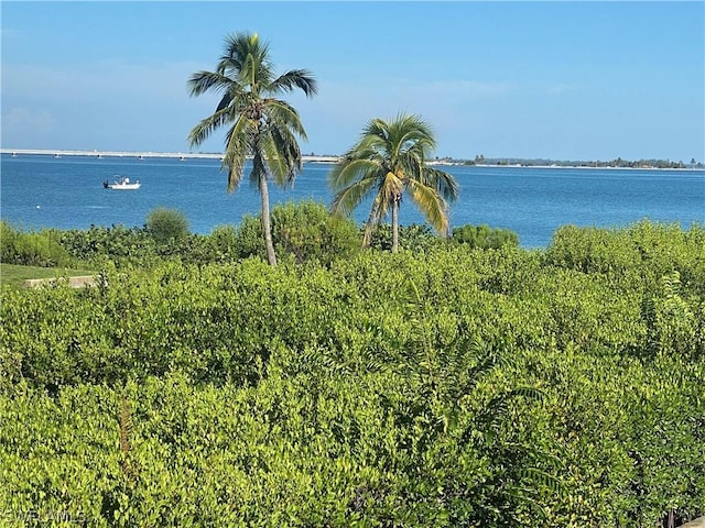 200 Periwinkle Way Unit 232, Sanibel, FL 33957 - photo 2
