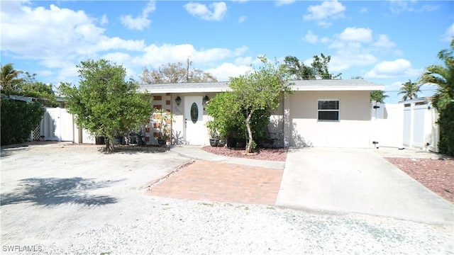 2201 Coronet St, Fort Myers, FL 33907 - photo 33
