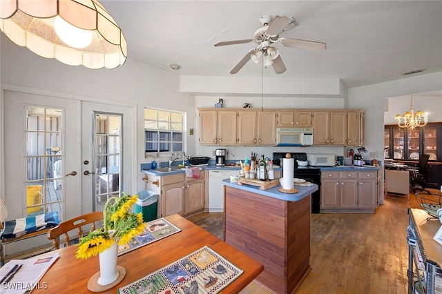 6062 Waterway Bay Dr, Fort Myers, FL 33908 - photo 27