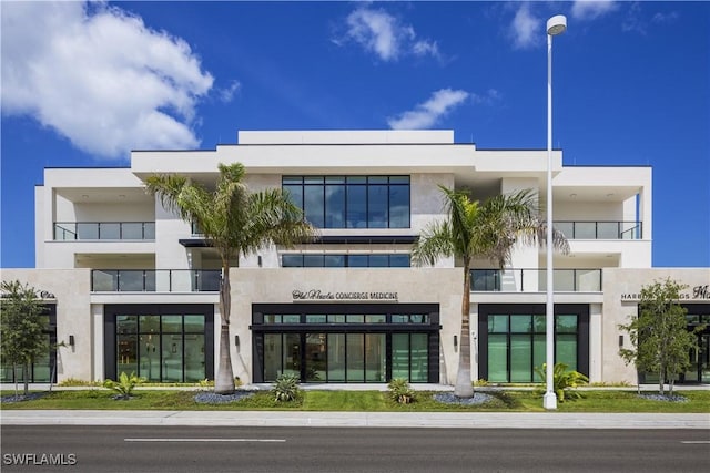 82 9th St S Unit 205, Naples, FL 34102 - photo 1