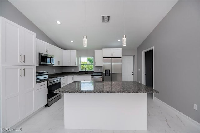 3318 Clearview Cir, Labelle, FL 33935 - photo 13