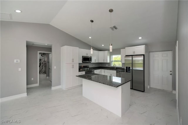 3318 Clearview Cir, Labelle, FL 33935 - photo 8