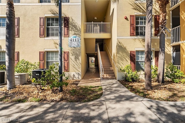 4113 Residence Dr Unit 206, Fort Myers, FL 33901 - photo 2
