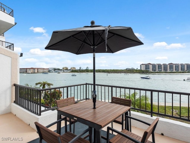 110 La Peninsula Blvd Unit 110, Naples, FL 34113 - photo 8