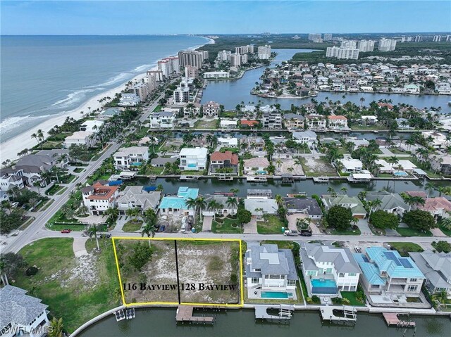128 Bayview Ave, Naples, FL 34108 - photo 7
