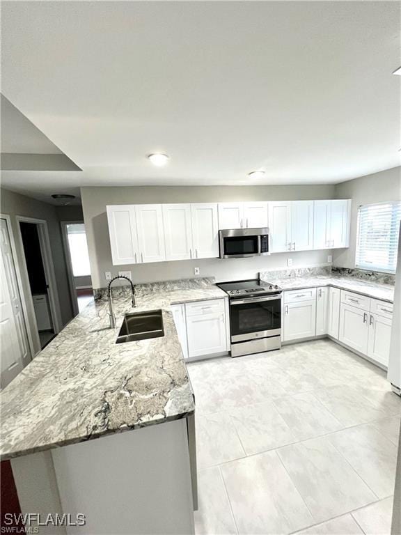 8088 Albatross Rd, Fort Myers, FL 33967 - photo 11