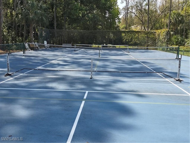 5622 Woodmere Lake Cir Unit B102, Naples, FL 34112 - photo 48