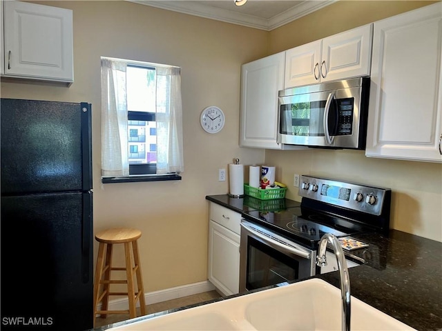 807 River Point Dr Unit 204D, Naples, FL 34102 - photo 9