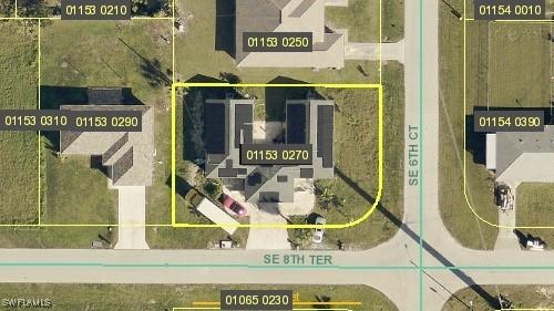 541 SE 8th Ter, Cape Coral, FL 33990 - photo 2