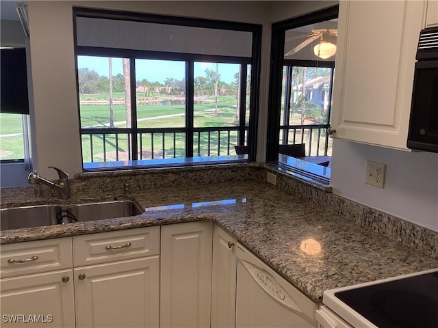 5585 Trailwinds Dr Unit 326, Fort Myers, FL 33907 - photo 5