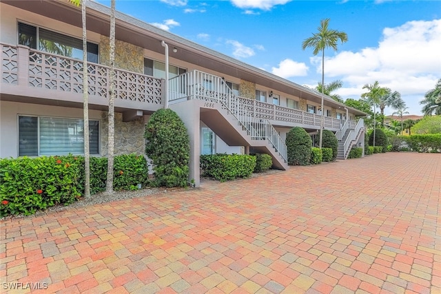 1686 Blue Point Ave Unit B9, Naples, FL 34102 - photo 16