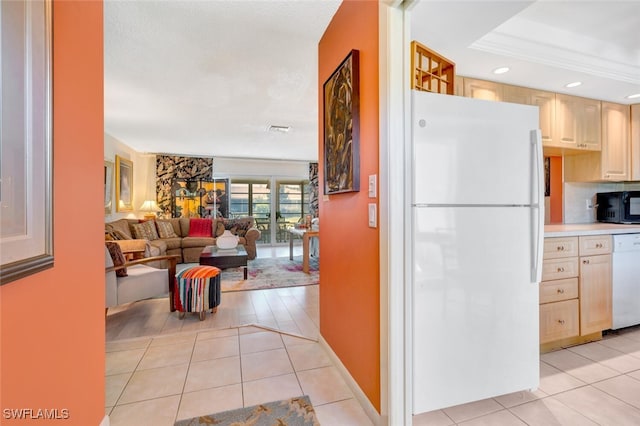 83 Glades Blvd Unit 2Apt 1612, Naples, FL 34112 - photo 3