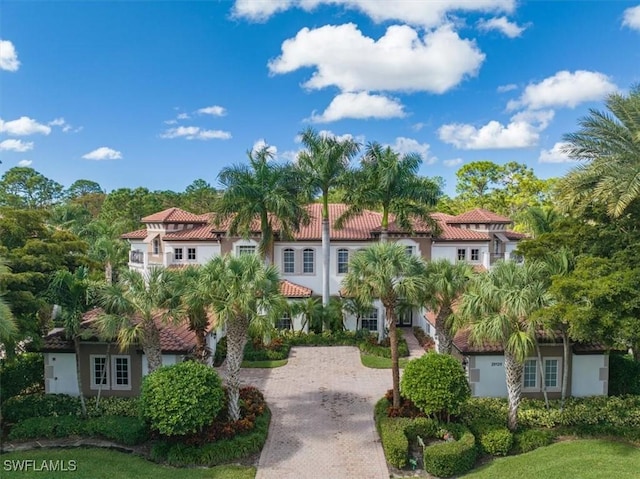 29120 Brendisi Way Unit 102, Naples, FL 34110 - view of property's community featuring driveway