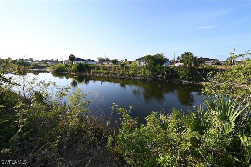 1926 NE 27th Ter, Cape Coral, FL 33909 - photo 1