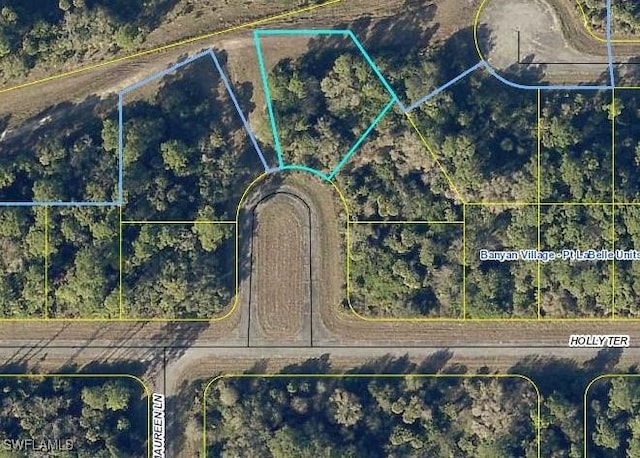 516 Holly Ter, Labelle, FL 33935 - photo 1