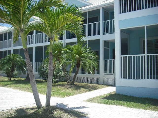 2840 W Gulf Dr Unit 32, Sanibel, FL 33957 - photo 1