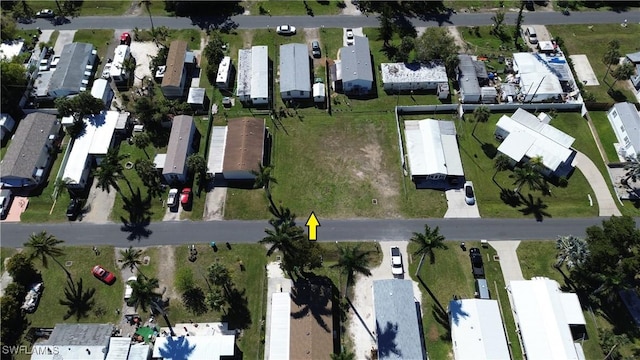 12101 Cypress Dr, Fort Myers, FL 33908 - photo 14