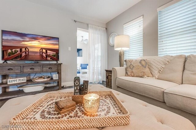 527 Club Side Dr Unit 2-527, Naples, FL 34110 - photo 16