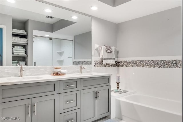 527 Club Side Dr Unit 2-527, Naples, FL 34110 - photo 21