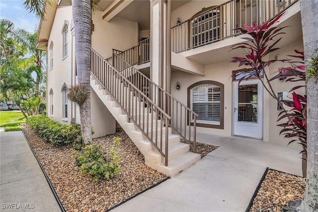 230 Newport Dr Unit 602, Naples, FL 34114 - photo 2