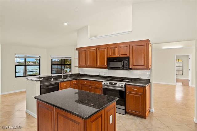 920 SW 4th Pl, Cape Coral, FL 33991 - photo 21