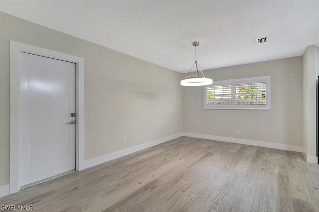 1084 Lake Shore Ct, Naples, FL 34103 - photo 11